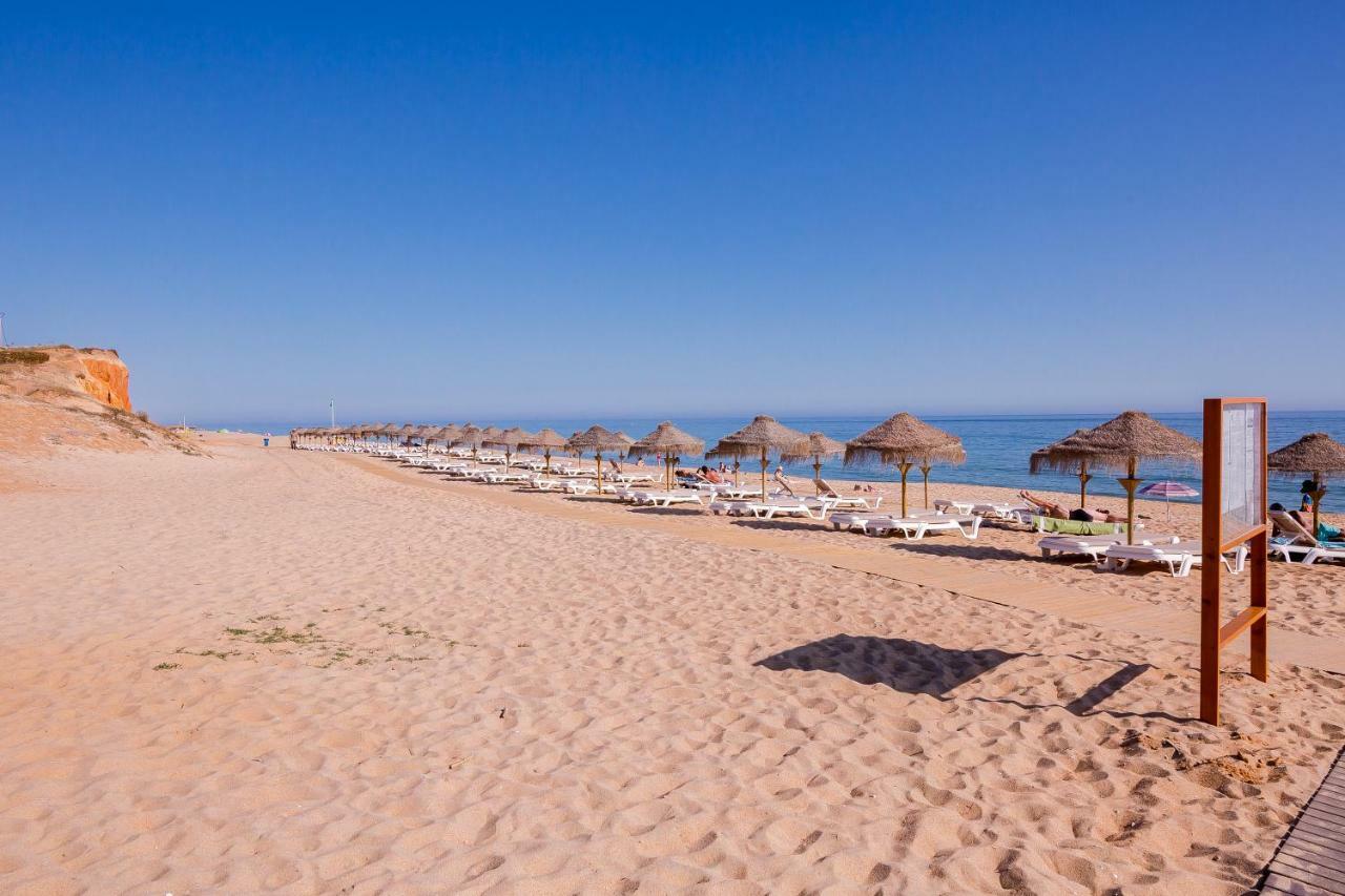 Cavalo Preto Beach Resort กัวเตย์รา ภายนอก รูปภาพ